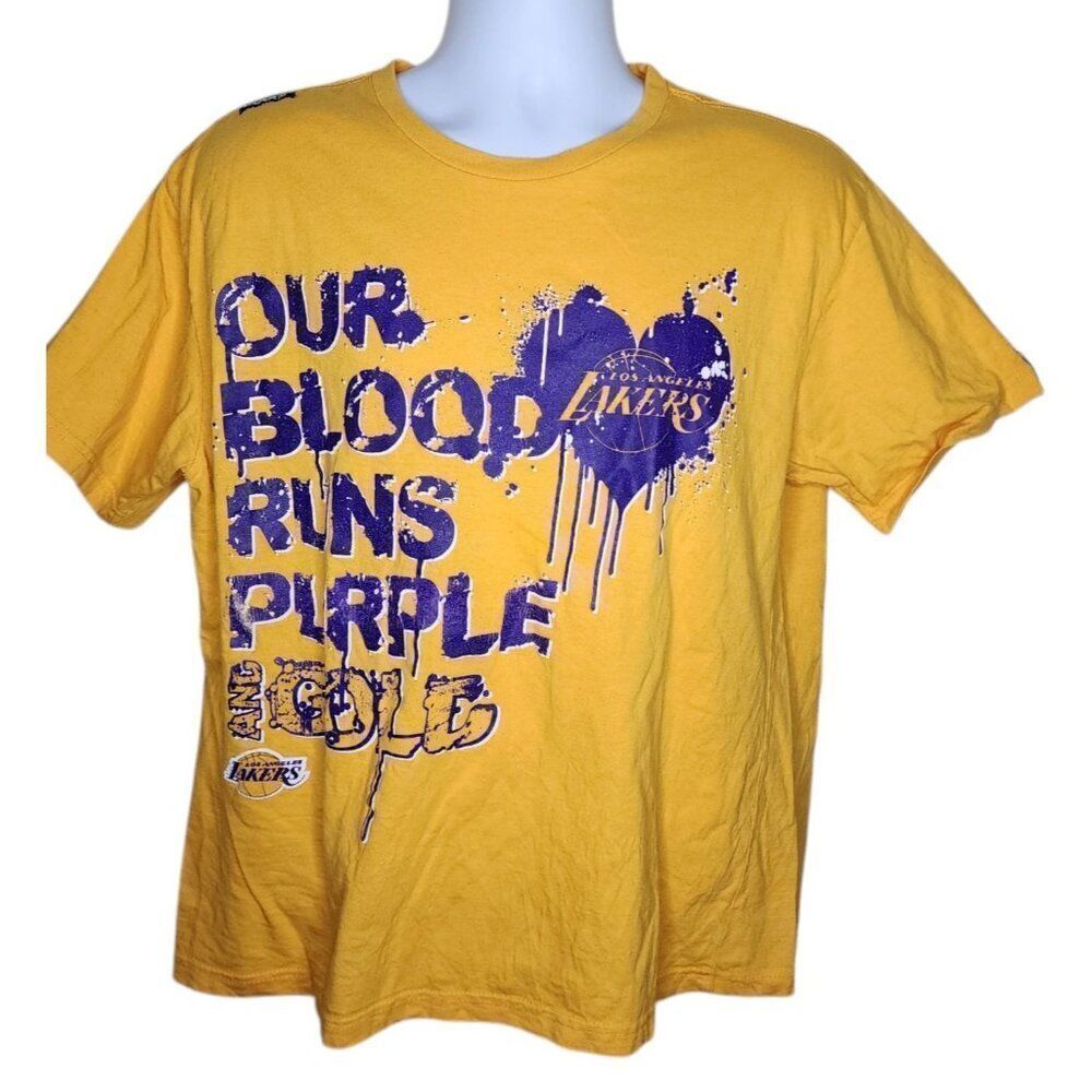 LA Lakers Our Blood Runs Purple Merch Tshirt Mens Size M Yellow